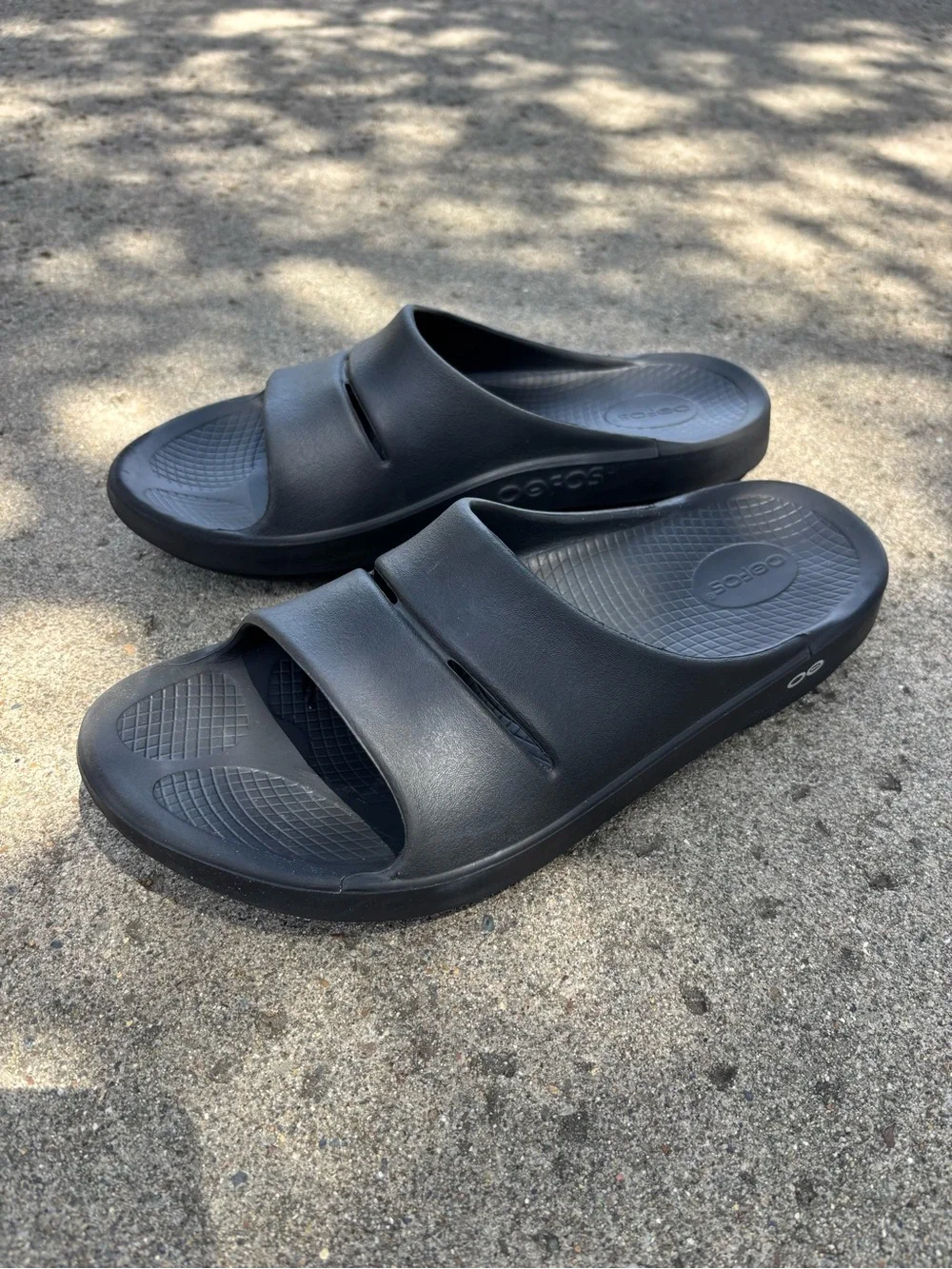 Oofos Unisex Recovery Slides